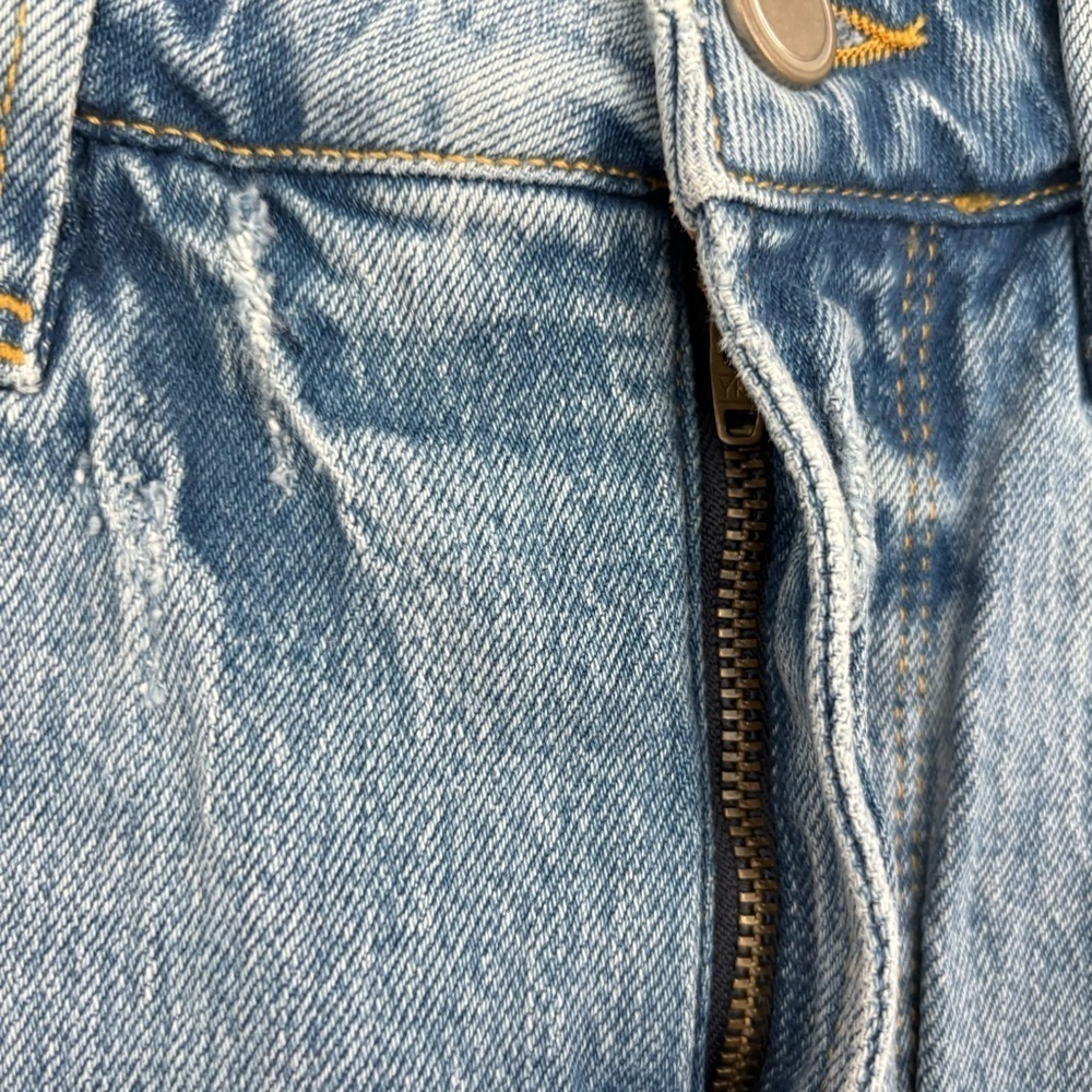 Good American Good Curve Denim Cut Off Jean Shorts 4/27 - Picture 9 of 12
